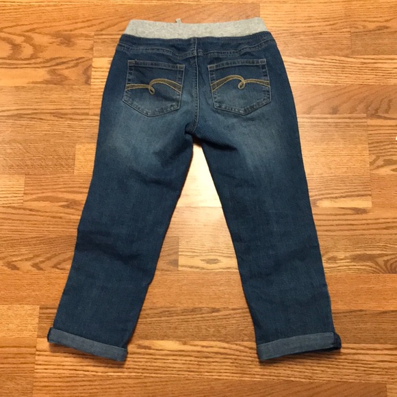 TWO pairs of simply low Pedal Justice jeans. - Picture 6 of 7